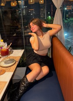 Divya - escort in Ahmedabad Photo 2 of 4