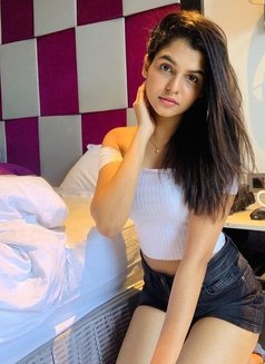 Divya - escort in Bangalore Photo 3 of 4