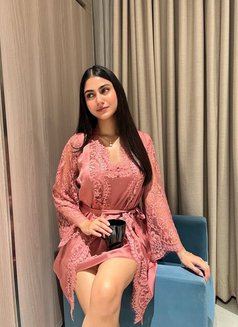 Divya - puta in Candolim, Goa Photo 4 of 4