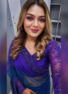 Divya - escort in Candolim, Goa Photo 1 of 2