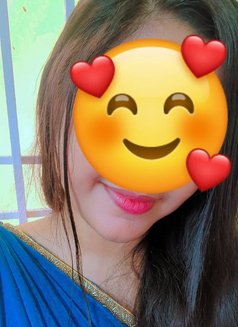 Divya - escort in Chennai Photo 1 of 6