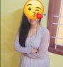 Divya - escort in Coimbatore Photo 3 of 5