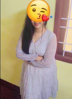 Divya - escort in Coimbatore Photo 3 of 5