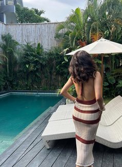 Divya - escort in Gurgaon Photo 2 of 2