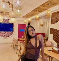 Divya - escort in Guwahati Photo 1 of 5