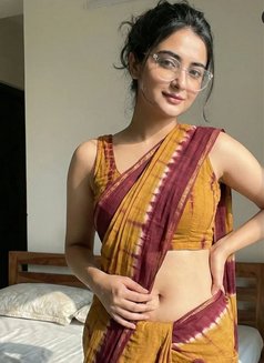 Divya - escort in Hyderabad Photo 1 of 2