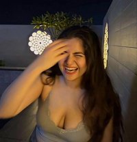 Divya - escort in Kochi