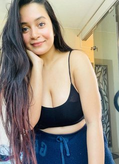 Divya - escort in Kolkata Photo 3 of 4