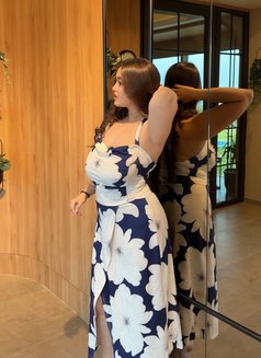Divya - escort in Kolkata Photo 2 of 3