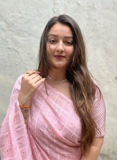 Divya - escort in Kolkata Photo 3 of 3