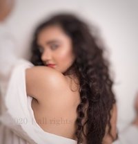 Elitè Diana in Cam session - adult performer in Chennai