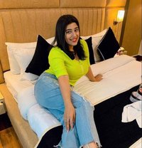 Divya - escort in Mumbai