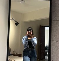 Divya - escort in Mumbai