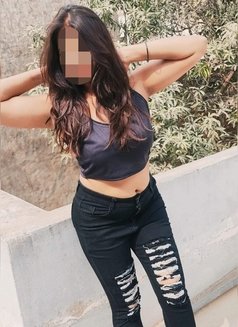 Divya🥀(let'sFun Together)🥀indepe - escort in Bangalore Photo 2 of 4