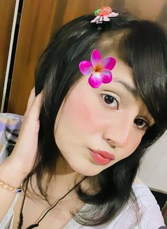 Divya - escort in New Delhi Photo 3 of 6