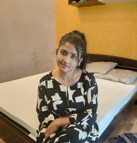 Divya - escort in Navi Mumbai