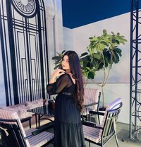 Divya - escort in New Delhi Photo 6 of 7
