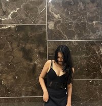 Divya - escort in Noida