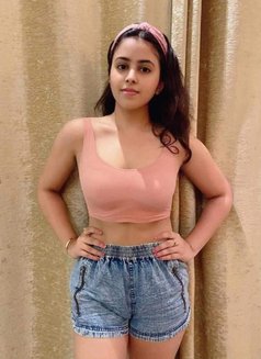 Divya - escort in Pune Photo 2 of 5