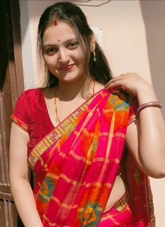 Divya - escort in Pune Photo 3 of 3