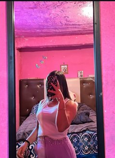 Divya - escort in Surat Photo 3 of 3