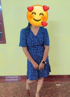 Divya - escort in Tiruchirapalli Photo 2 of 5