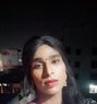 Divya - Intérprete transexual de adultos in Hyderabad Photo 1 of 2