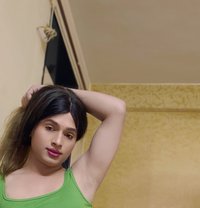 Divya - Transsexual escort in Pune