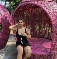 Divya - Male escort in Mumbai