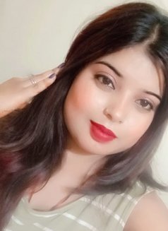 Divya Kapoor Real Meet and Cam Service - escort in Mumbai Photo 2 of 2