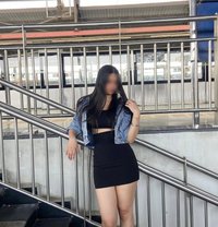 Divya Malhotra - escort in Noida