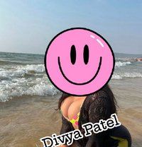 Divya Patel - puta in Ahmedabad
