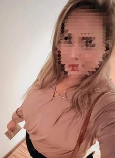Divya Rani Real meet or cam show - escort in Chennai Photo 1 of 3