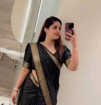 Divya Real Indian Big Boobs - puta in Dubai Photo 1 of 23