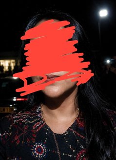 Divya Real Meet Gfe Direct - puta in Mumbai Photo 1 of 3