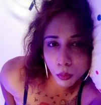 Divya Roy Domentrix - Transsexual escort in Mumbai