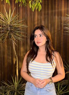 Divya Sharma - escort in Pune Photo 2 of 3