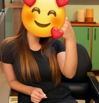 Divya/ Shivanthi & oshy lesbians. - escort in Colombo