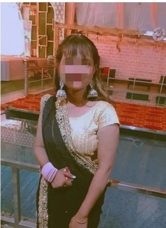 Divya Singh independent - escort in Bangalore Photo 1 of 1