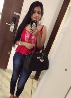 Divya Singh hand to hand Payment - escort in Thane Photo 2 of 4