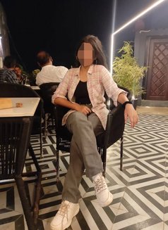 Divya cam and Meets (independent) - escort in Hyderabad Photo 1 of 2