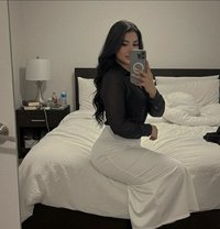 Divya T, Come Babe, Let Me Gi - escort in Bangalore Photo 1 of 3