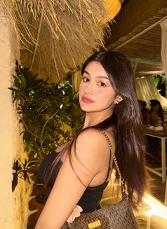 Divya Vip Companion - escort in Abu Dhabi Photo 3 of 5