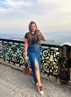 Divya Vip Model - escort in Abu Dhabi Photo 5 of 7