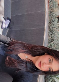 Divyaaa - escort in Mumbai Photo 1 of 1