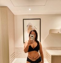 Divyam - escort in Mumbai