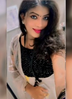 Divyanair Hot and Sexy Trans - Acompañantes transexual in Chennai Photo 4 of 14