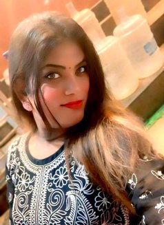 Divyanair Hot and Sexy Trans - Acompañantes transexual in Chennai Photo 8 of 14
