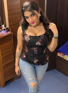 Divyanair Hot and Sexy Trans - Transsexual escort in Chennai Photo 19 of 19