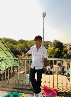 Divyang - Intérprete masculino de adultos in Ahmedabad Photo 5 of 8